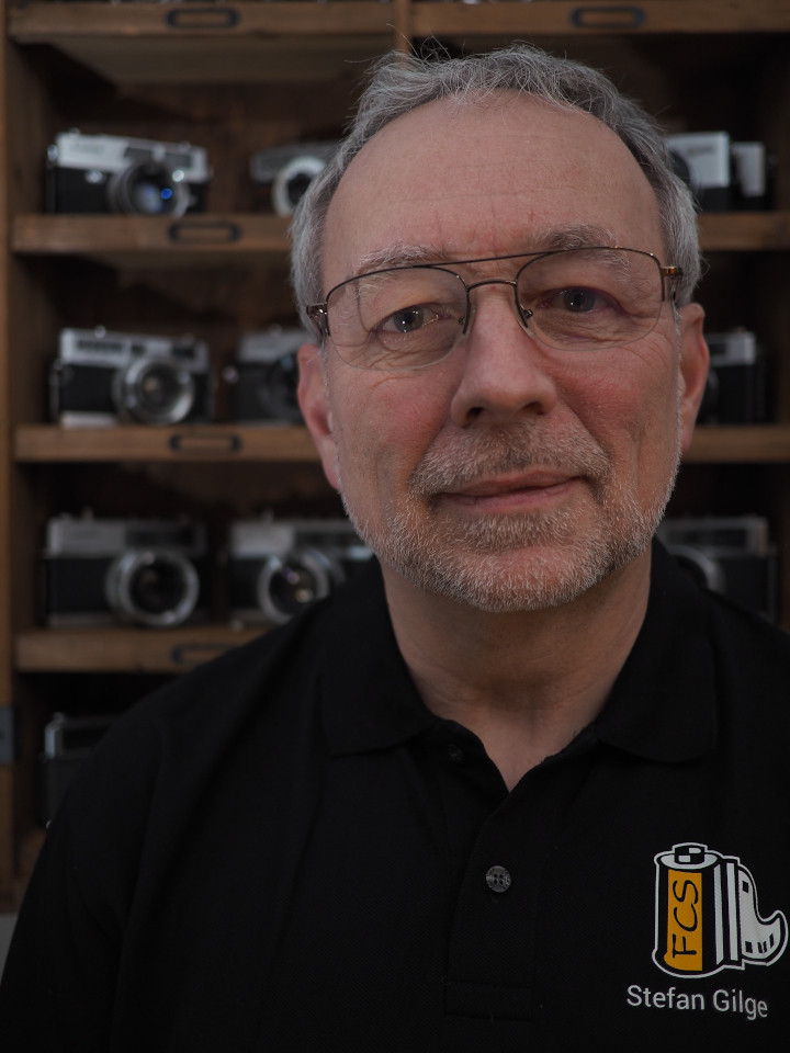 Dr. Stefan Gilge